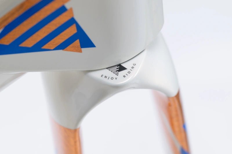 Kit cadre Arow Race GEO - TAVELO - Peloton GP