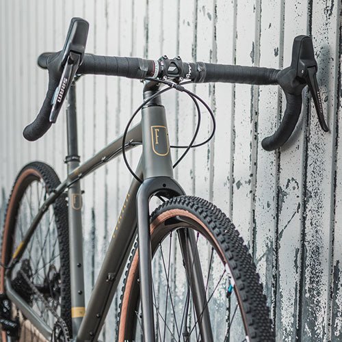 Landscape Alu Apex 1x11 gris - Finna Cycles - Peloton GP