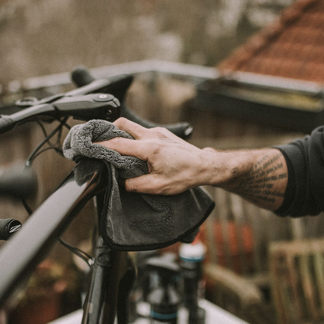 Luxury Microfibre Polishing Cloth - Dynamic - Peloton GP