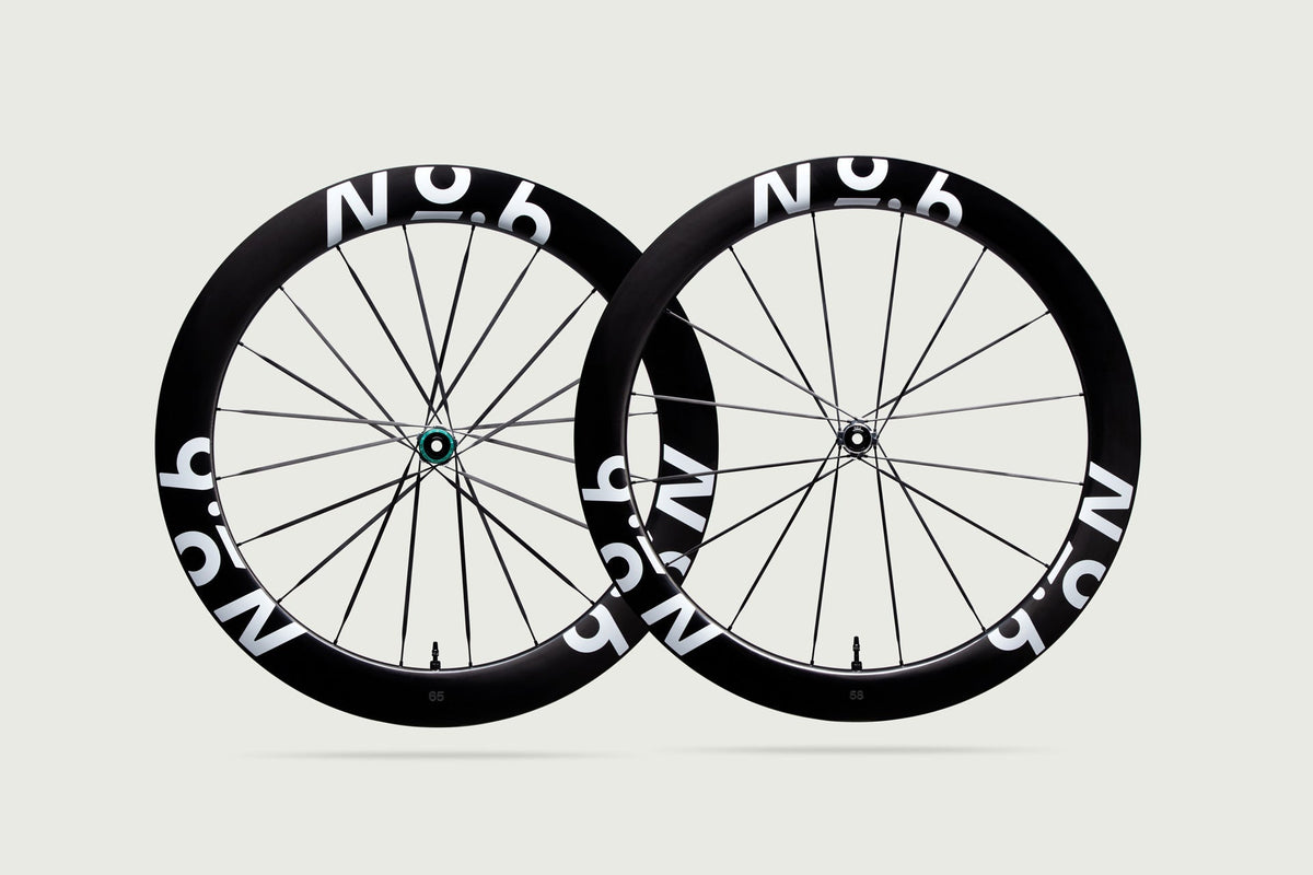 Nº6 Superlight – Roues carbone route - Peloton GP