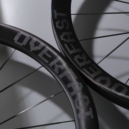 OVERFAST Roues Carbone Ultralight 50 mm - Peloton GP