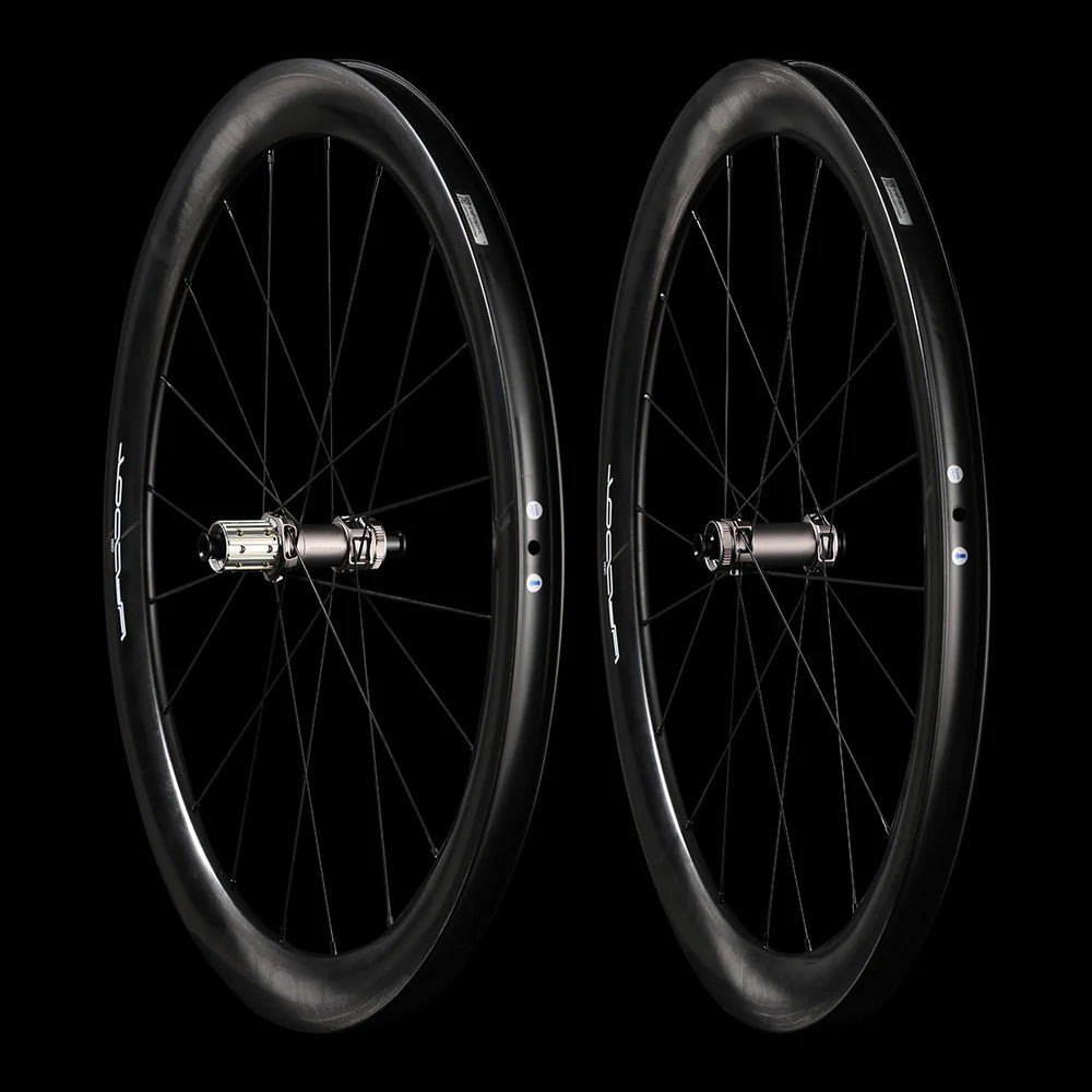 Roues Carbone Ghost 3 AERO Disque Sapim CX - Ray - Peloton GP