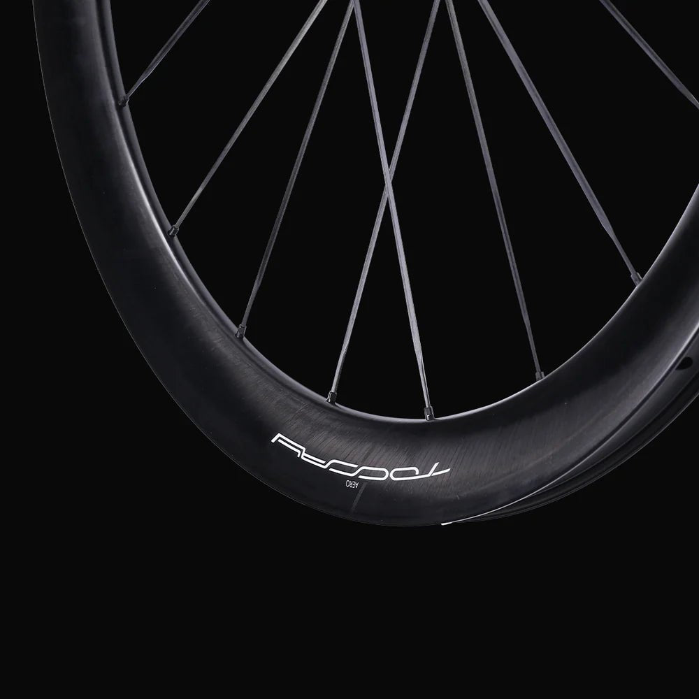 Roues Carbone Ghost 3 AERO Disque T - Head - Peloton GP