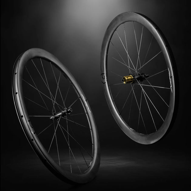 Roues CR5 DB Carbone 45/55 mm Tubeless Disc AVIAN - Peloton GP