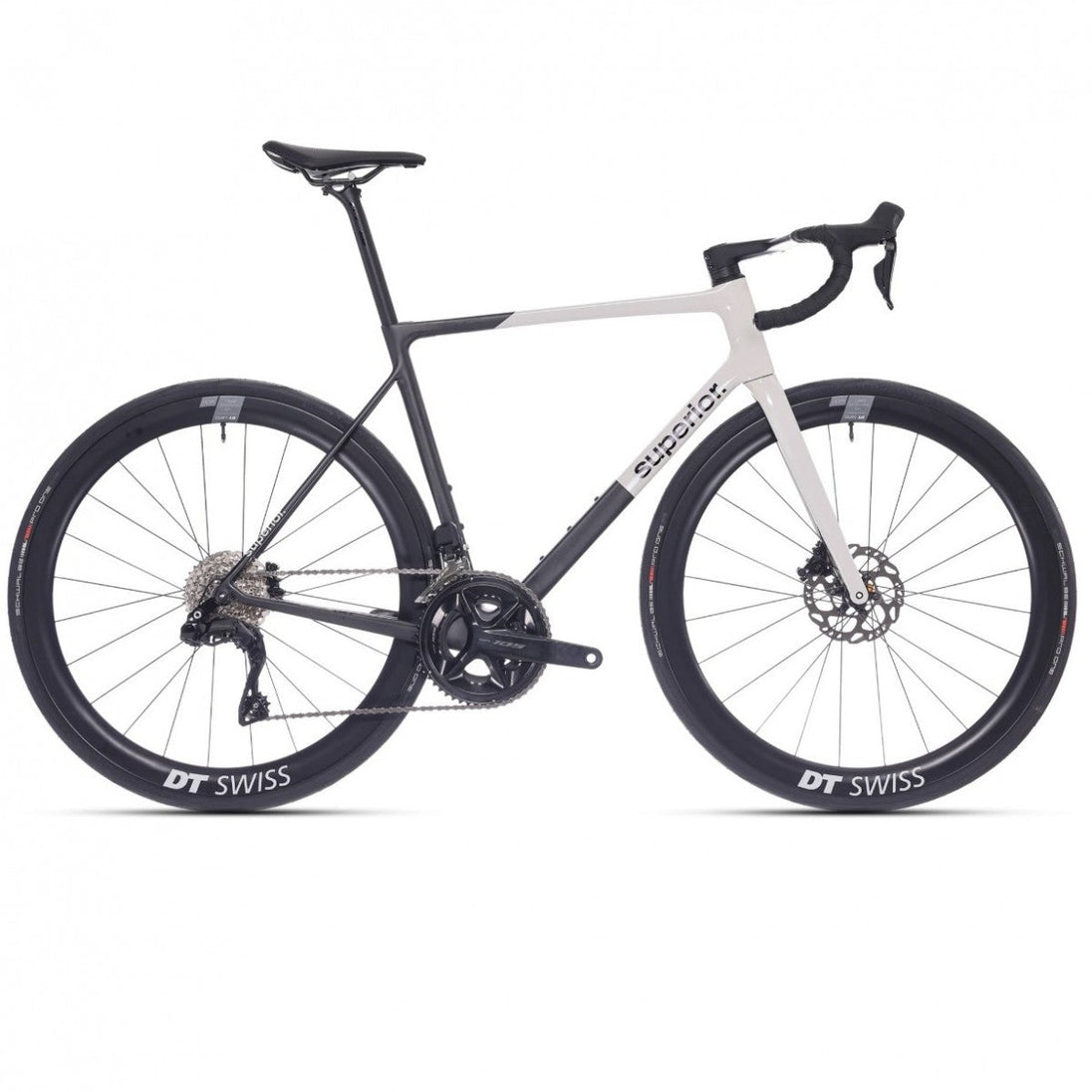 Vélo de Route Superior RR 9.6 – Carbone – Shimano 105 Di2 12V – Freins à disque – Roues DT Swiss ERC 1600 - Peloton GP