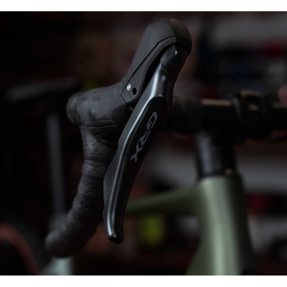 VÉLO GRAVEL SUPERIOR XR 9.5 GR – CARBONE – SHIMANO GRX RX820/610 – 12V – ROUE DT SWISS GR 1800 – ÉCLAIRAGE INTÉGRÉ - Peloton GP